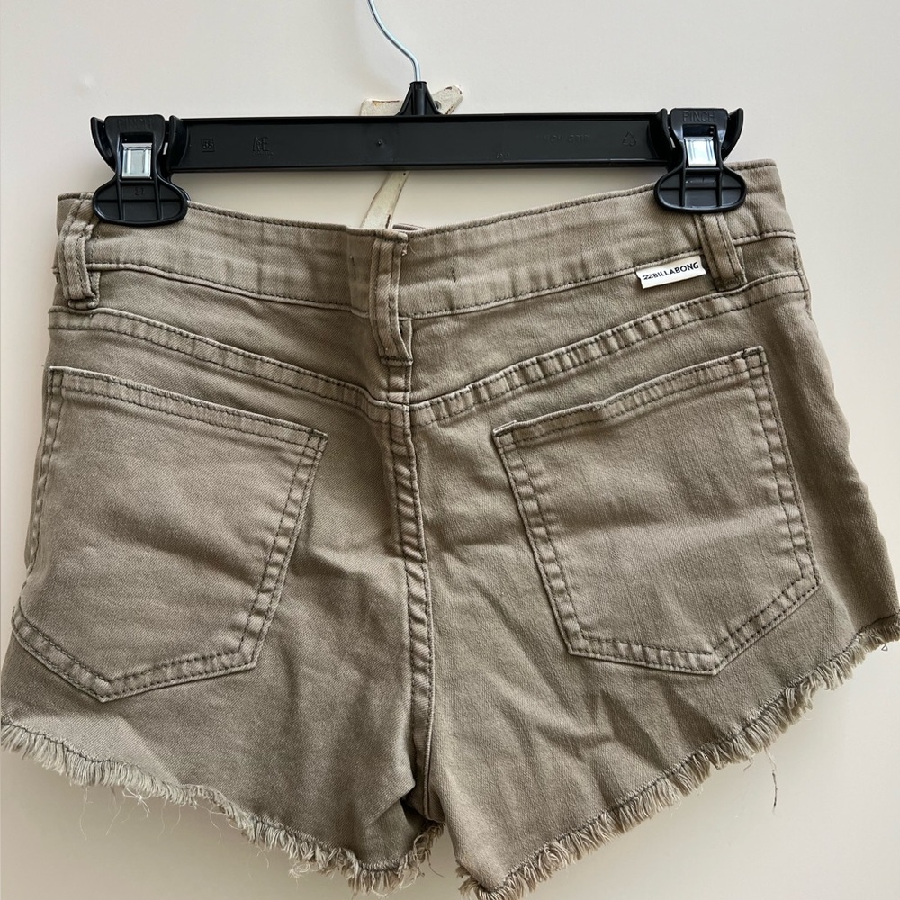 - Nwt Billabong Army Green Distressed Button Up J… - image 2